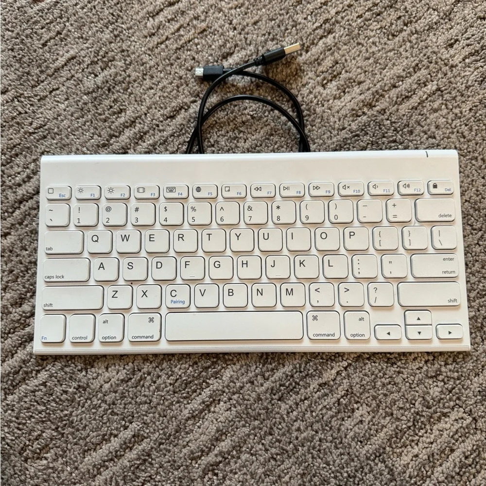 Omoton Wireless Bluetooth Keyboard